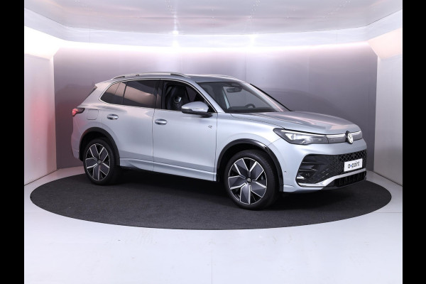 Volkswagen Tiguan R-Line-Edition 1.5 eHybrid 200 kW / 272 pk SUV 6 v