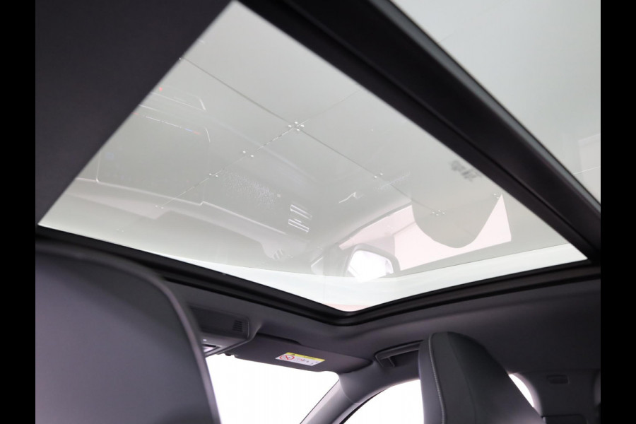 Volkswagen Tiguan R-Line-Edition 1.5 eHybrid 200 kW / 272 pk SUV 6 v