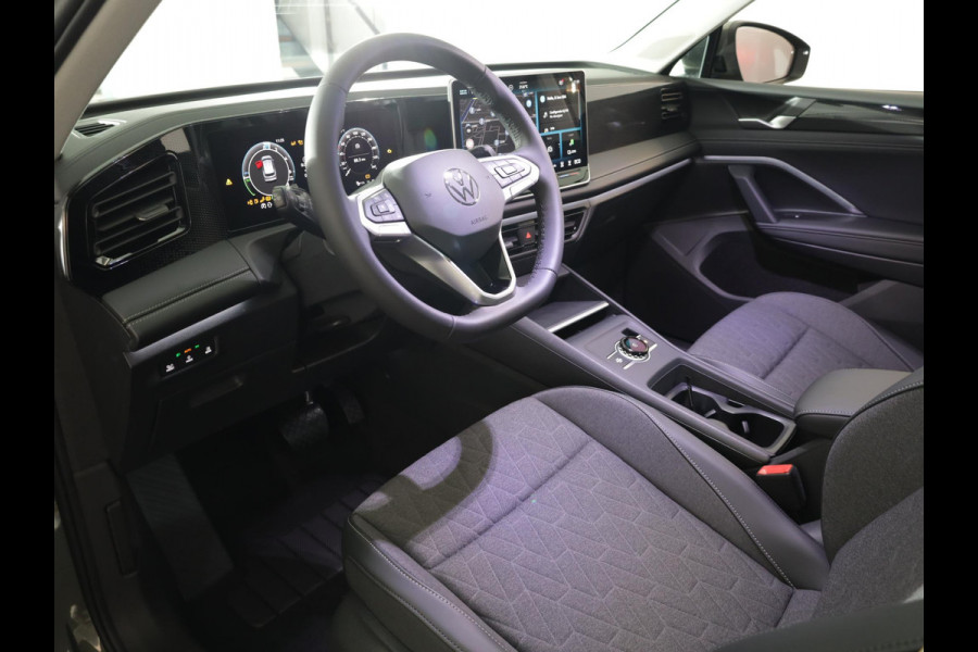 Volkswagen Tiguan Life Edition 1.5 eHybrid 150 kW / 204 pk SUV 6 ver