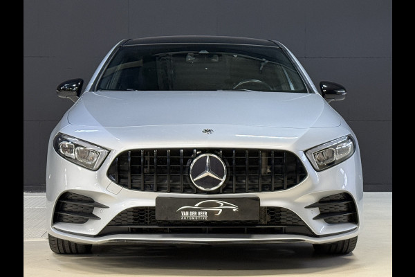 Mercedes-Benz A-Klasse 220 4MATIC Premium | Panoramadak | Sfeerverlichting | Camera