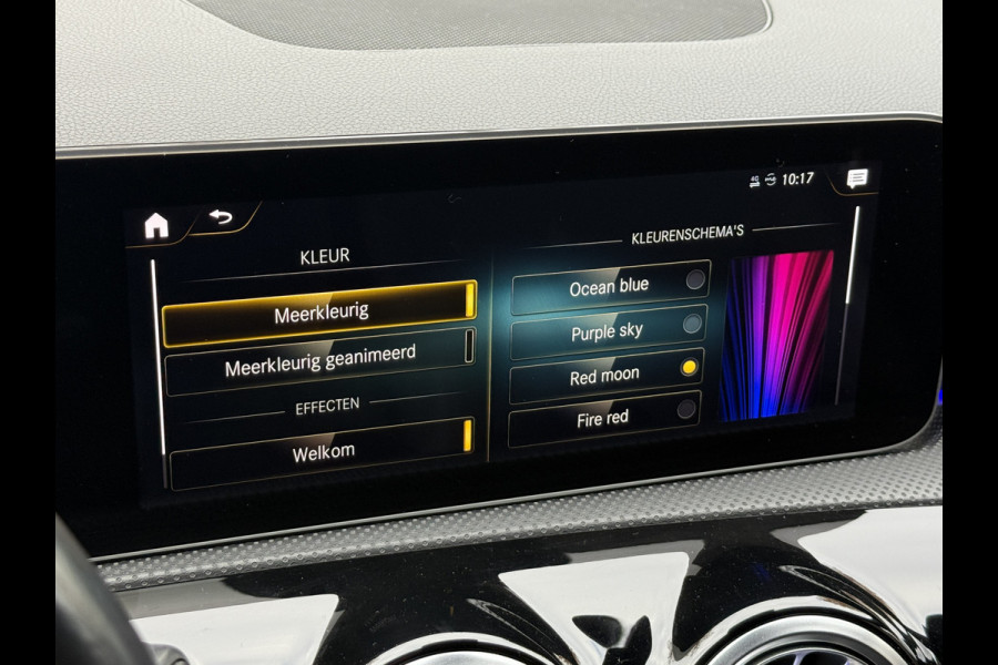 Mercedes-Benz A-Klasse 220 4MATIC Premium | Panoramadak | Sfeerverlichting | Camera