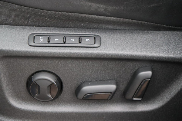 Škoda Kodiaq 1.5 TSI Sportline Business org.NL el.klep+trekhaak camera stuur+stoelverw. canton