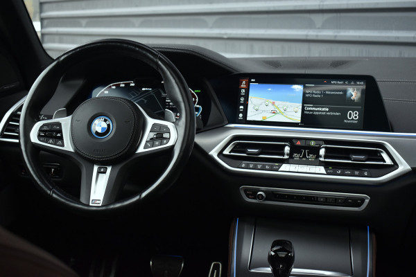 BMW X5 xDrive45e High Executive M Sport | Panoramadak | Laser | ACC | Trekhaak | 21'' Wielen | Luchtvering |