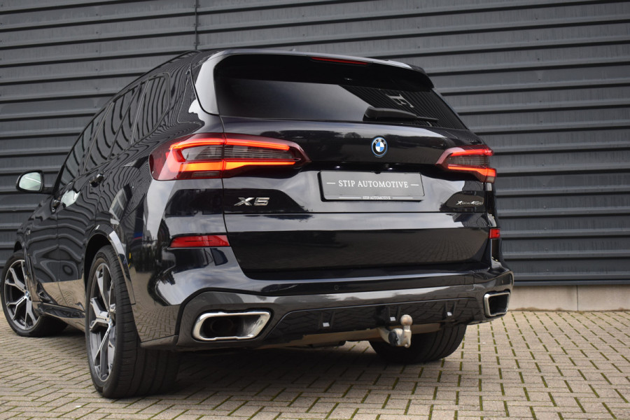 BMW X5 xDrive45e High Executive M Sport | Panoramadak | Laser | ACC | Trekhaak | 21'' Wielen | Luchtvering |