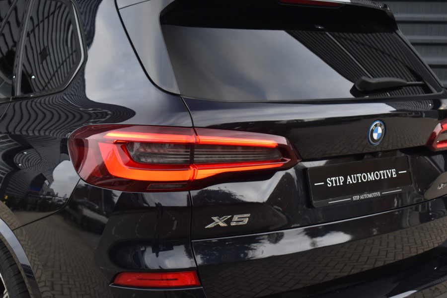 BMW X5 xDrive45e High Executive M Sport | Panoramadak | Laser | ACC | Trekhaak | 21'' Wielen | Luchtvering |