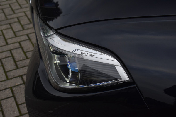 BMW X5 xDrive45e High Executive M Sport | Panoramadak | Laser | ACC | Trekhaak | 21'' Wielen | Luchtvering |
