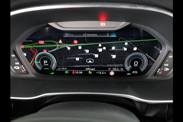 Audi Q3 Sportback 45 TFSI e S Edition 245 pk S-tronic | Navigatie | Panoramadak | Trekhaak (wegklapbaar) | Parkeersensoren | Achteruitrijcamera | Lichtmetalen velgen 20" | S-Line |