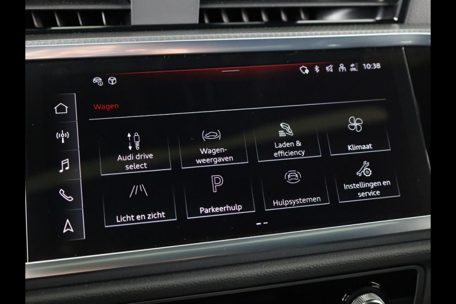 Audi Q3 Sportback 45 TFSI e S Edition 245 pk S-tronic | Navigatie | Panoramadak | Trekhaak (wegklapbaar) | Parkeersensoren | Achteruitrijcamera | Lichtmetalen velgen 20" | S-Line |