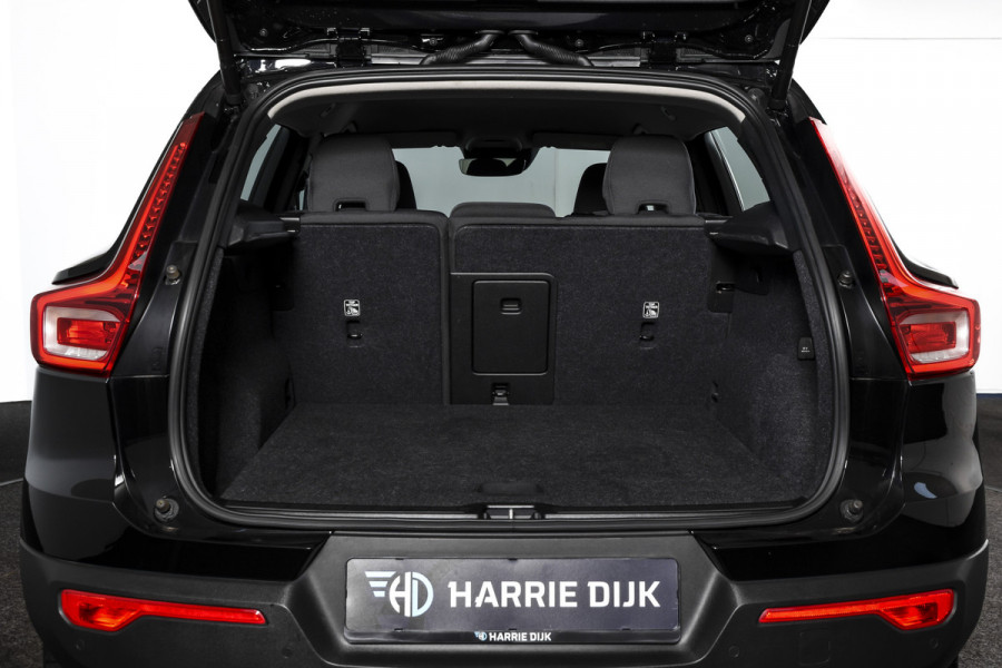 Volvo XC40 1.5 T4 Plug-in hybrid Inscription Expression | Elek. Trekhaak | Dig. Cockpit | Cruise | Stoel-+Stuurverw. | PDC | Camera | NAV + App. Connect | ECC | Elek. Klep | LM 18" | 1561