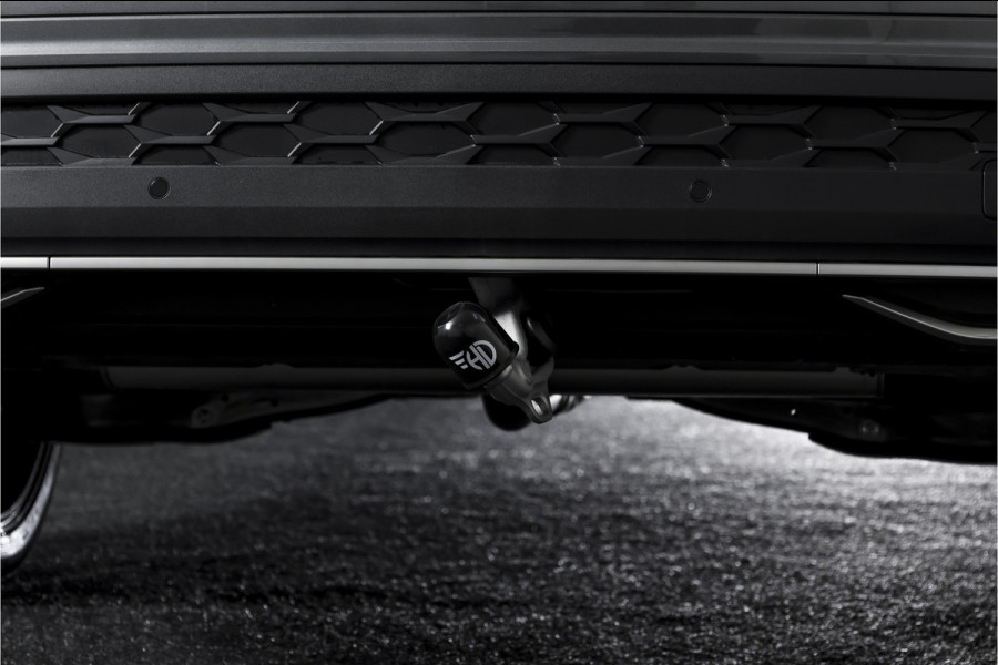 Škoda Kodiaq 1.5 TSI PHEV Sportline Business | S/K-Panodak | DCC+ | Dig. Cockpit | Adapt Cruise | Memory | Winterpakket | Camera | NAV + App. Connect | ECC | DAB | Elek. Trekhaak | Elek. Klep | LM 20" | 0767