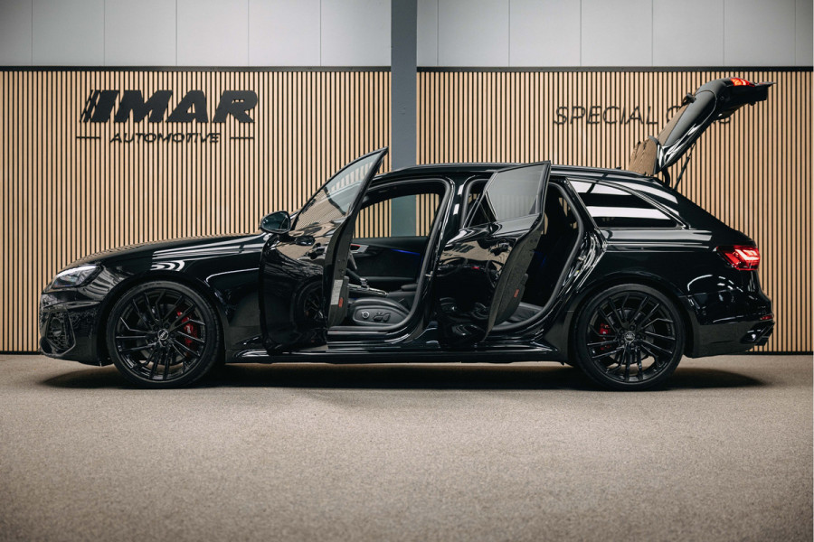 Audi RS4 Avant 2.9 TFSI RS4 quattro | ABT Motor Tuning | Pano | Stoelmassage | Carbon |