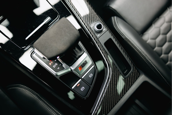 Audi RS4 Avant 2.9 TFSI RS4 quattro | ABT Motor Tuning | Pano | Stoelmassage | Carbon |