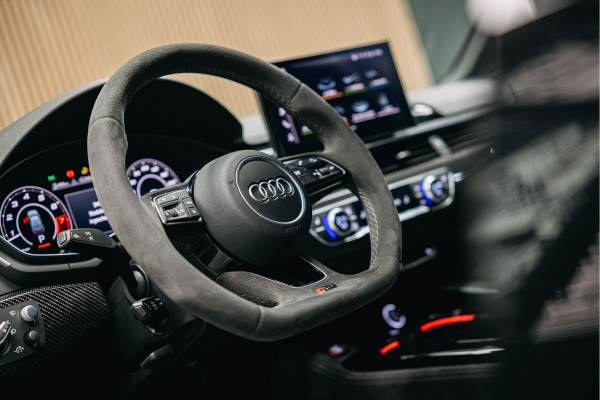 Audi RS4 Avant 2.9 TFSI RS4 quattro | ABT Motor Tuning | Pano | Stoelmassage | Carbon |