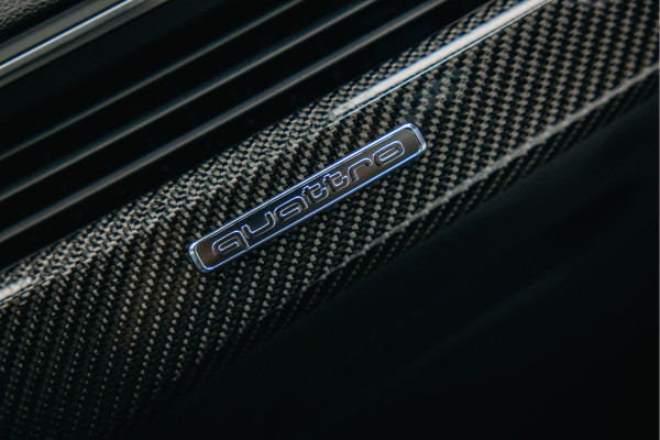 Audi RS4 Avant 2.9 TFSI RS4 quattro | ABT Motor Tuning | Pano | Stoelmassage | Carbon |