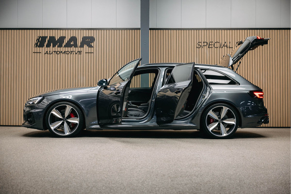 Audi RS4 2.9 TFSI RS 4 quattro | Full Carbon Pack | Alcantara | B&O | Sport util. | Dynamic plus.