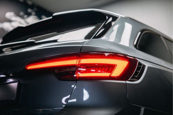 Audi RS4 2.9 TFSI RS 4 quattro | Full Carbon Pack | Alcantara | B&O | Sport util. | Dynamic plus.