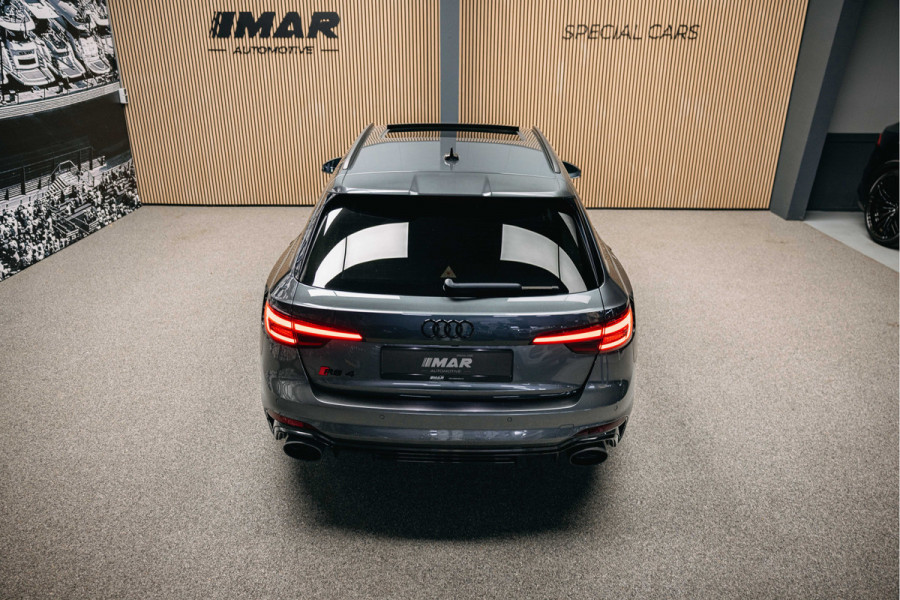 Audi RS4 2.9 TFSI RS 4 quattro | Full Carbon Pack | Alcantara | B&O | Sport util. | Dynamic plus.