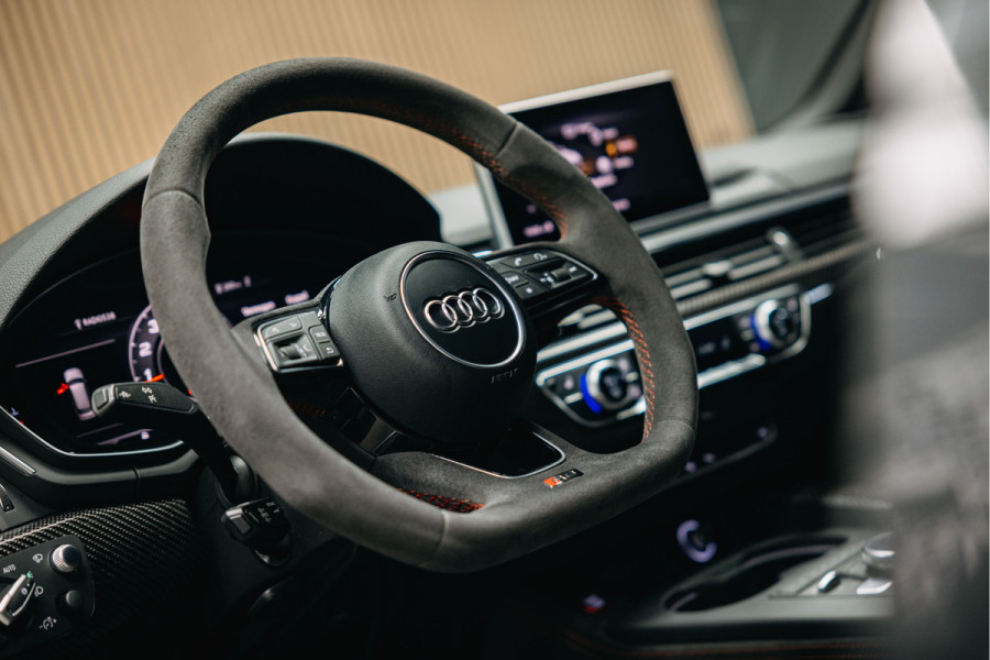 Audi RS4 2.9 TFSI RS 4 quattro | Full Carbon Pack | Alcantara | B&O | Sport util. | Dynamic plus.