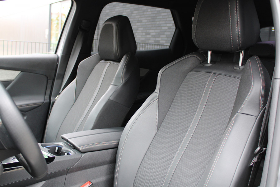 Peugeot 3008 1.2 PureTech GT | BTW | CAMERA | ACC | DODEHOEK | KEYLESS | CARPLAY |