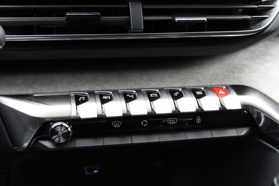 Peugeot 3008 1.2 PureTech GT | BTW | CAMERA | ACC | DODEHOEK | KEYLESS | CARPLAY |