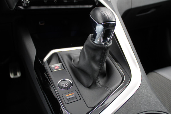 Peugeot 3008 1.2 PureTech GT | BTW | CAMERA | ACC | DODEHOEK | KEYLESS | CARPLAY |