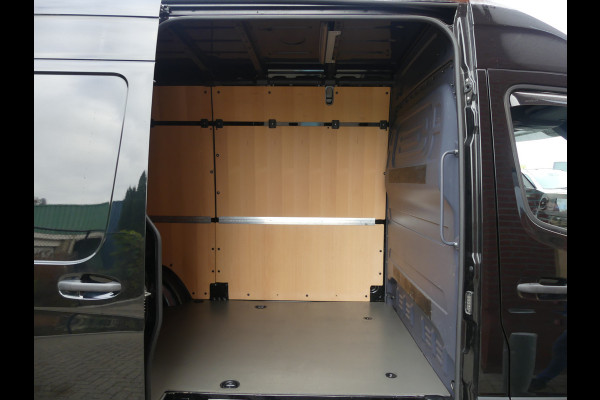 Mercedes-Benz Sprinter 317 CDI L2H2 Camera/Airco/Trekhaak/Cruise control
