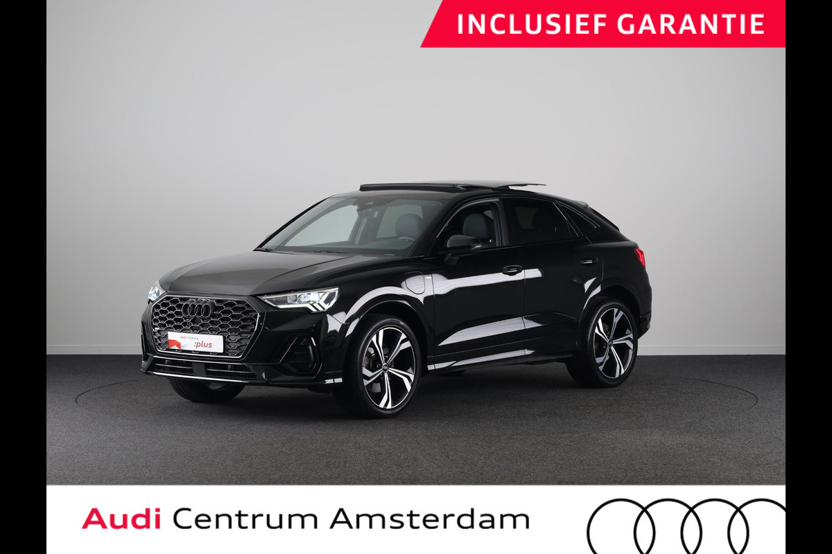Audi Q3 Sportback 45 TFSI e S Edition 245 pk S-tronic | Navigatie | Panoramadak | Trekhaak (wegklapbaar) | Parkeersensoren | Achteruitrijcamera | Lichtmetalen velgen 20" | S-Line |