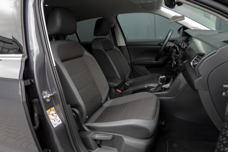 Volkswagen T-Cross 1.0 TSI Style | ADAPTIEVE CRUISE CONTROL | STOELVERWARMING | ACHTERUITRIJCAMERA | LED