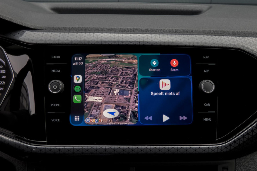 Volkswagen T-Cross 1.0 TSI Style | ADAPTIEVE CRUISE CONTROL | STOELVERWARMING | ACHTERUITRIJCAMERA | LED