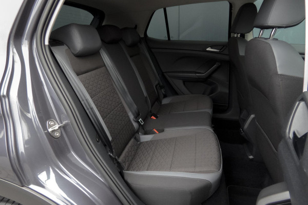 Volkswagen T-Cross 1.0 TSI Style | ADAPTIEVE CRUISE CONTROL | STOELVERWARMING | ACHTERUITRIJCAMERA | LED