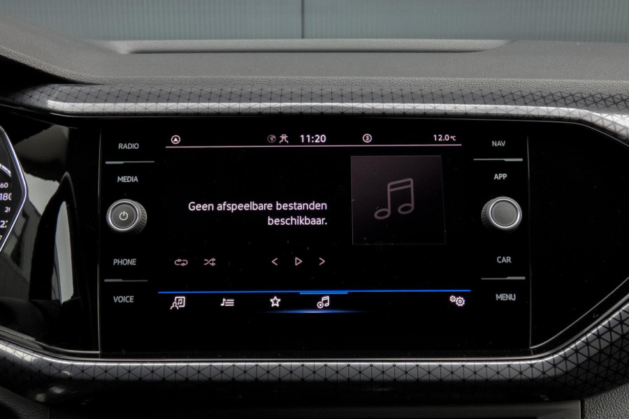 Volkswagen T-Cross 1.0 TSI Style | ADAPTIEVE CRUISE CONTROL | STOELVERWARMING | ACHTERUITRIJCAMERA | LED