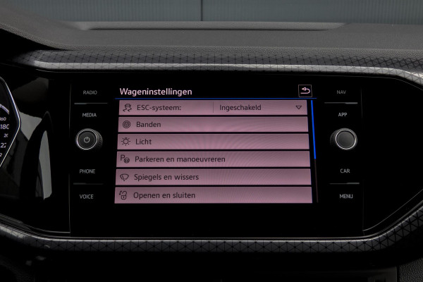 Volkswagen T-Cross 1.0 TSI Style | ADAPTIEVE CRUISE CONTROL | STOELVERWARMING | ACHTERUITRIJCAMERA | LED