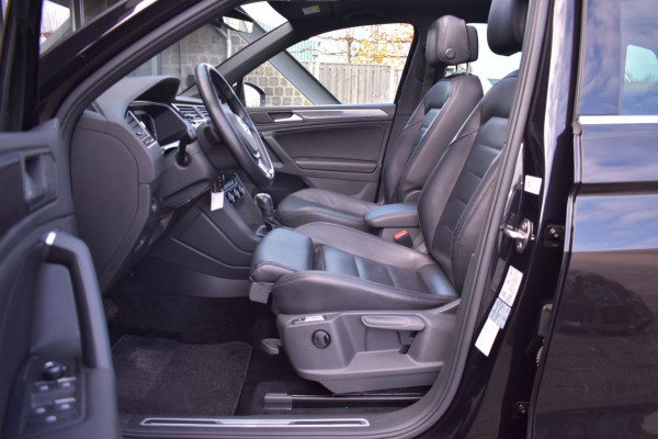 Volkswagen Tiguan 1.5 TSI ACT R-Line | LEDER | PANO | CAMERA | VIRTUAL COCKPIT | NAP | STOELVERWARMING