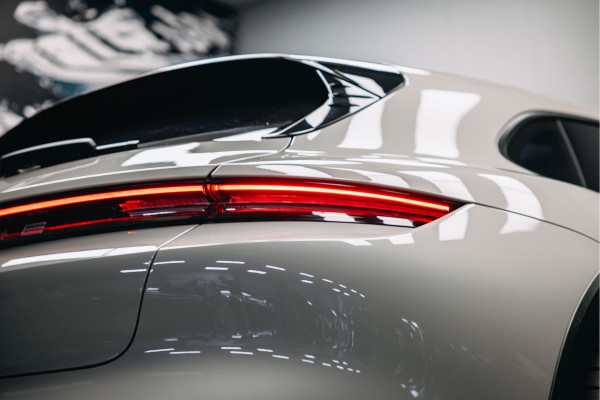 Porsche Taycan Cross Turismo 4 93 kWh | Sport Chrono | Stoelverwarming | Luchtvering | 360 camera |