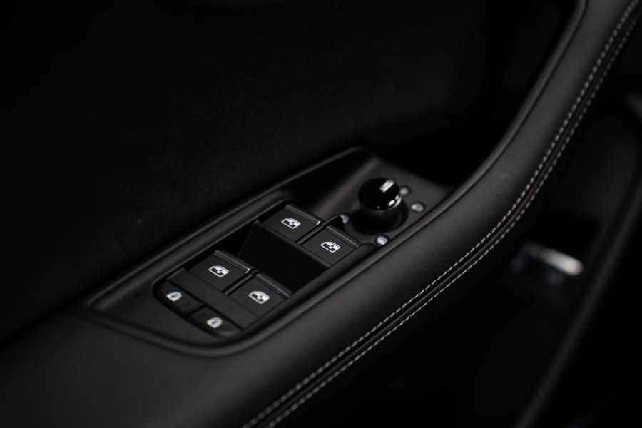 Audi Q8 55 TFSI e quattro Pro Line S *Vierwielbesturing / ABT 23'' / Bang & Olufsen / Panorama / Stoelventilatie / Head-up*