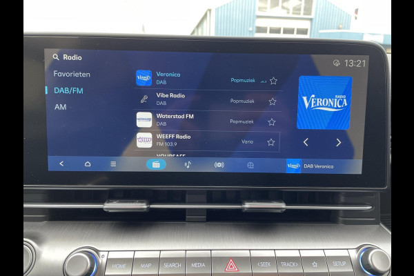 Hyundai KONA ELECTRIC Premium 65.4 kWh VAN: €47.185 VOOR: €40.685