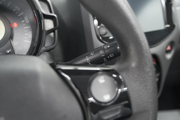 Peugeot 108 1.0 e-VTi Active TOP! | Elektrisch Vouwdak | Camera | Apple Carplay
