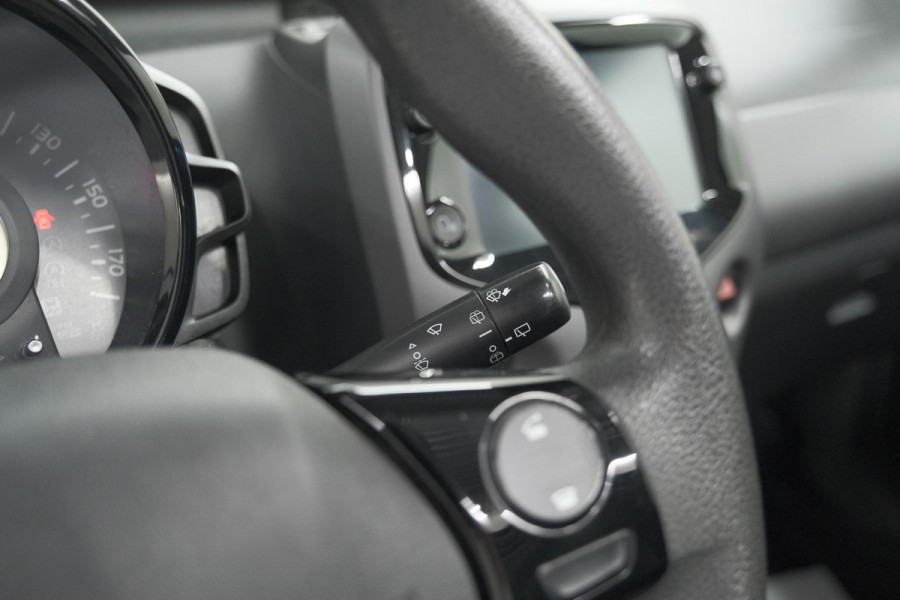 Peugeot 108 1.0 e-VTi Active TOP! | Elektrisch Vouwdak | Camera | Apple Carplay