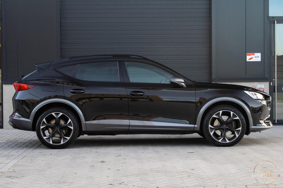 CUPRA Formentor 1.4 e-Hybrid VZ Black Edition PANO MEMORY CAMERA STOELVERWARMING