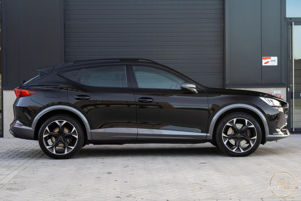 CUPRA Formentor 1.4 e-Hybrid VZ Black Edition PANO MEMORY CAMERA STOELVERWARMING