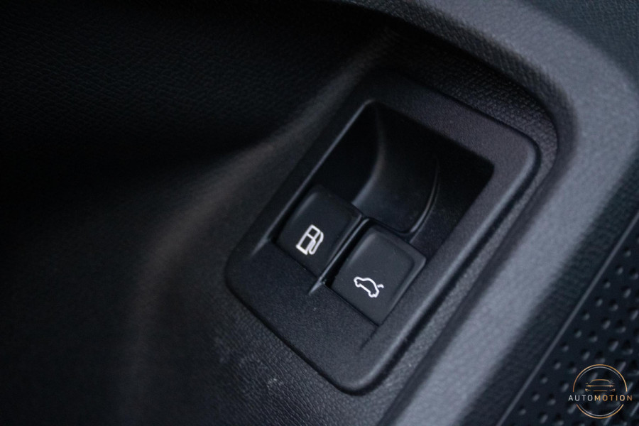 CUPRA Formentor 1.4 e-Hybrid VZ Black Edition PANO MEMORY CAMERA STOELVERWARMING