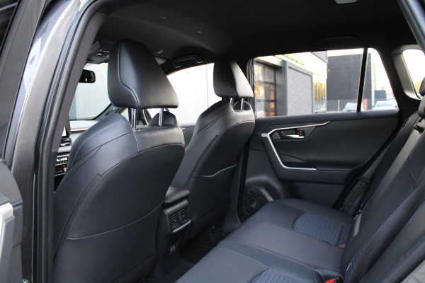 Toyota RAV4 2.5 Hybrid Style | BTW | JBL | 360 | STUURW.VERWARMD | ACC | CARPLAY |