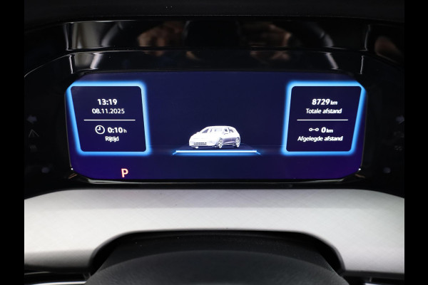 Volkswagen Golf 1.5 eHybrid Life Edition 204 pk Automaat (DSG) | Verlengde garantie | Navigatie via App | Parkeersensoren (Park assist) | Achteruitrijcamera | Adaptieve cruise control |