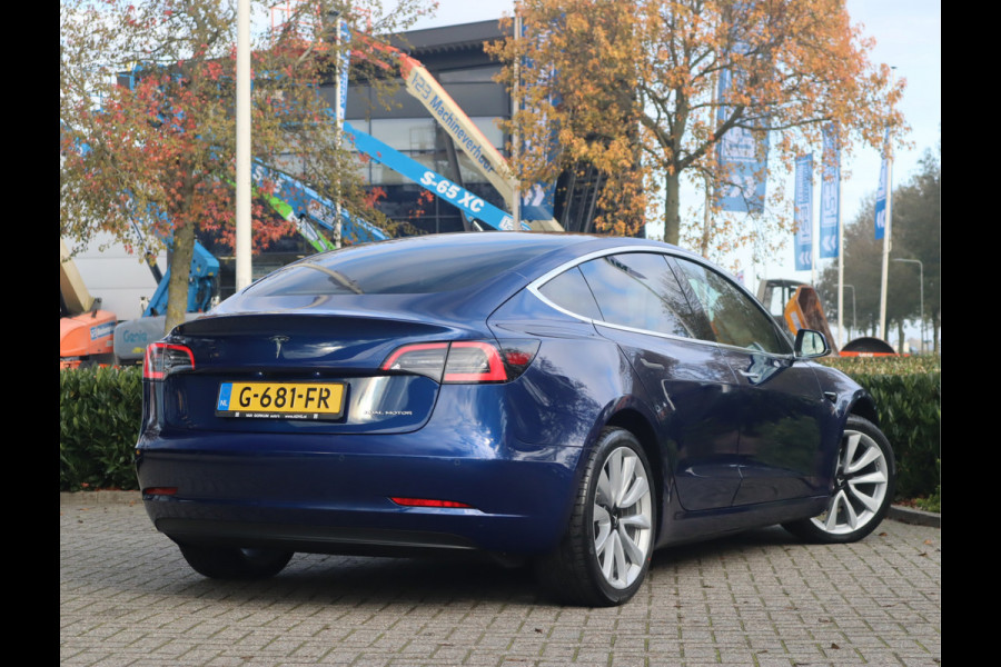 Tesla Model 3 Long Range AWD 75 kWh / Autopilot