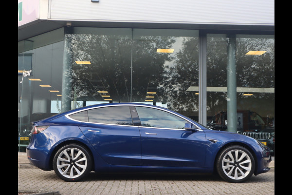 Tesla Model 3 Long Range AWD 75 kWh / Autopilot