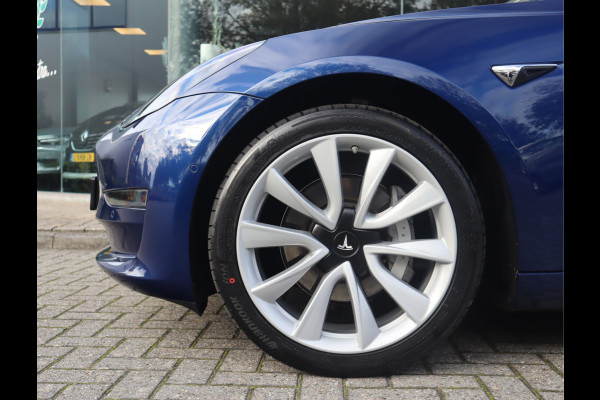 Tesla Model 3 Long Range AWD 75 kWh / Autopilot
