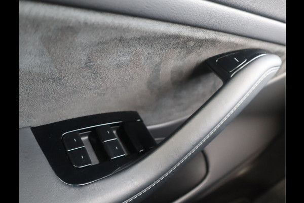 Tesla Model 3 Long Range AWD 75 kWh / Autopilot
