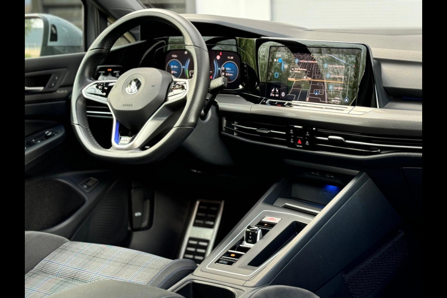 Volkswagen Golf 1.4 eHybrid GTE Pano/HuD/Dodehoek