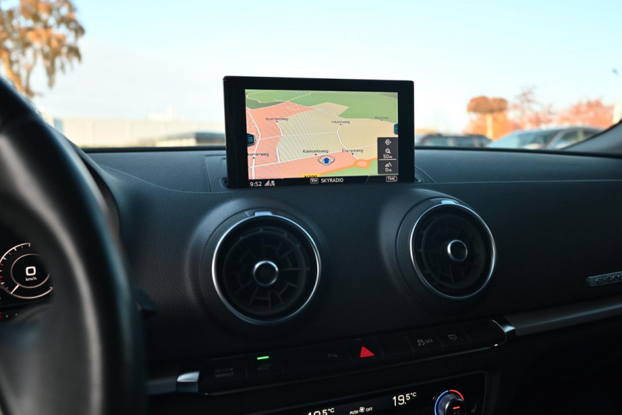 Audi A3 Sportback 1.4 e-tron Sport 204 PK Virtual Cockpit Adaptive Cruise Keyless Leder PDC 17''