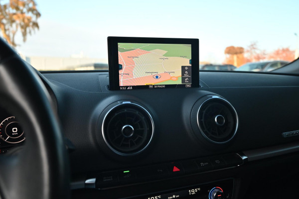 Audi A3 Sportback 1.4 e-tron Sport 204 PK Virtual Cockpit Adaptive Cruise Keyless Leder PDC 17''